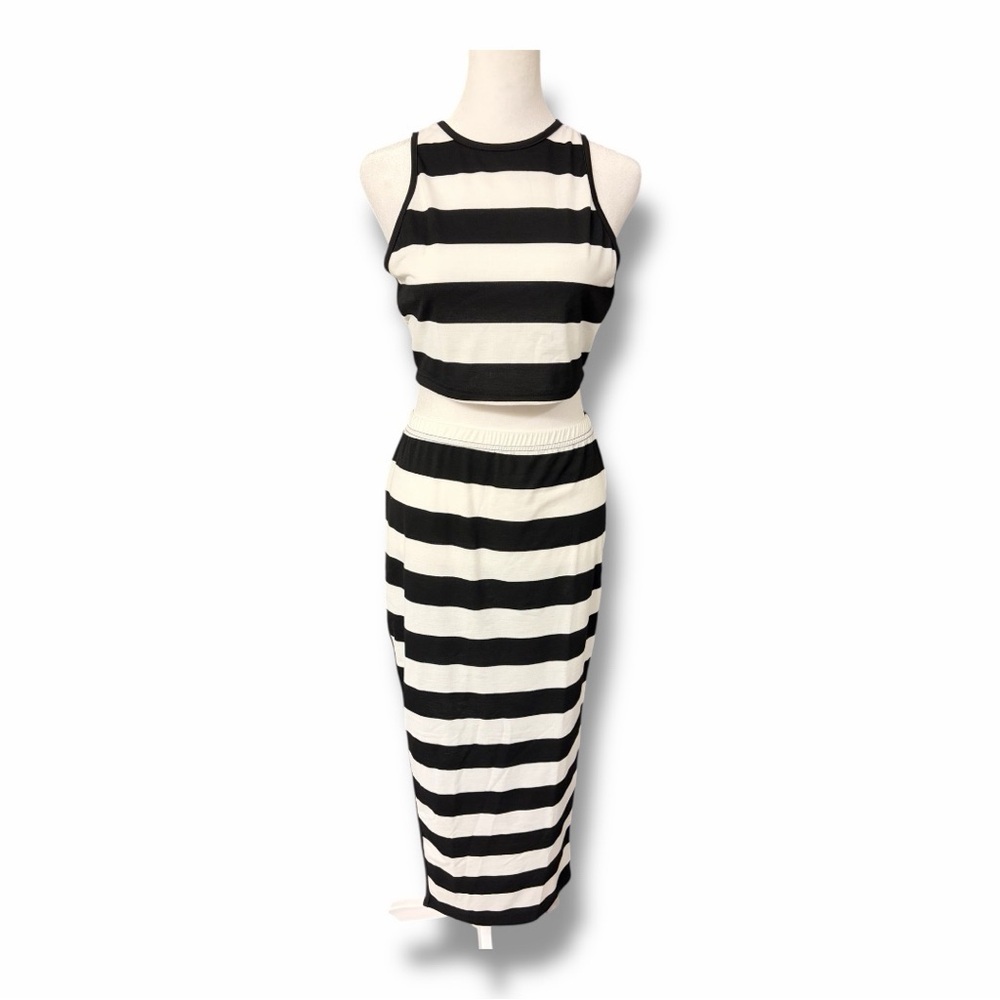 Women's Striped Color Block Crop Top and Maxi Skirt with Slit NWOT Medium - Picture 1 of 5